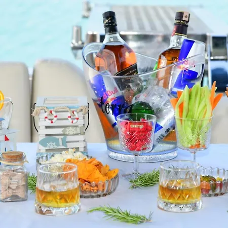 Bateau-hôtel Ottoman 07 Private Yacht Experience